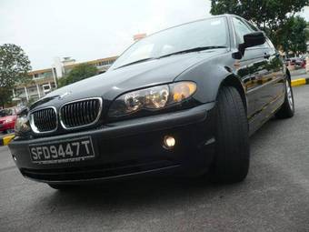 2003 BMW 3-Series Pictures