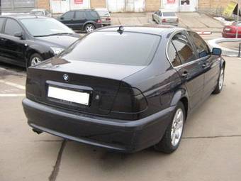 2003 BMW 3-Series Pictures