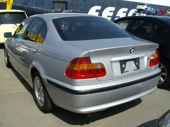 2003 BMW 3-Series Photos