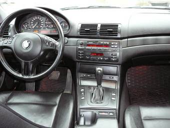 2003 BMW 3-Series Photos