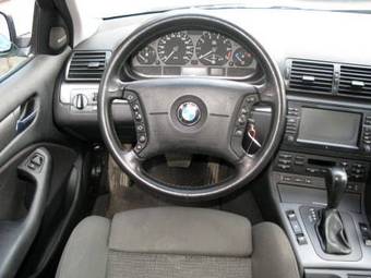 2003 BMW 3-Series Photos