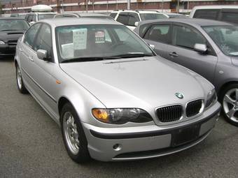 2003 BMW 3-Series Photos