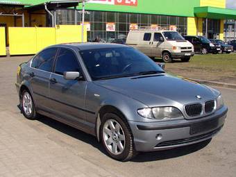 2003 BMW 3-Series Photos