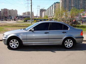 2003 BMW 3-Series Pictures