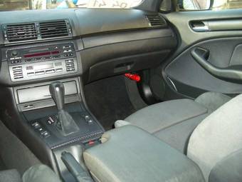 2003 BMW 3-Series Pictures