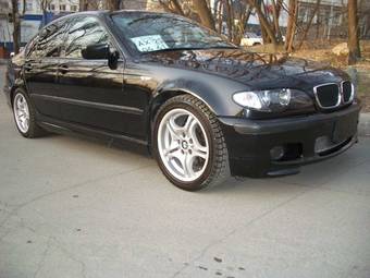 2003 BMW 3-Series Photos