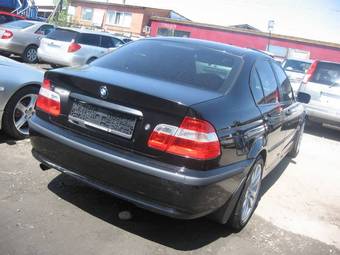 2003 BMW 3-Series Photos