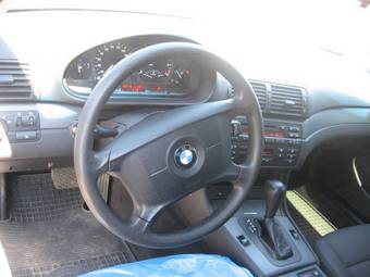 2003 BMW 3-Series Pictures