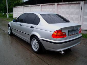 2003 BMW 3-Series Pictures