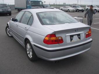 2003 BMW 3-Series Photos