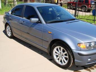 2003 BMW 3-Series Photos