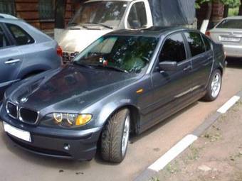 2003 BMW 3-Series Photos