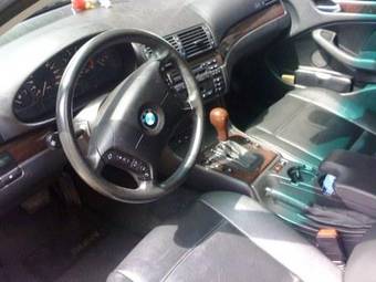 2003 BMW 3-Series Pictures