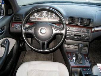 2003 BMW 3-Series Photos