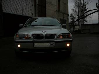 2003 BMW 3-Series Pictures