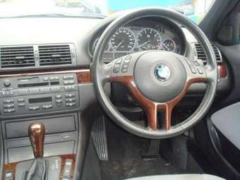 2004 BMW 3-Series Pics