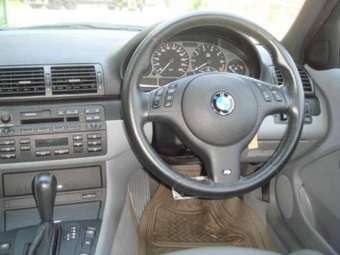 2004 BMW 3-Series Photos