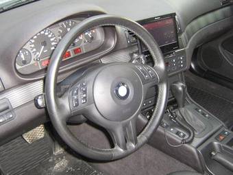 2004 BMW 3-Series Photos