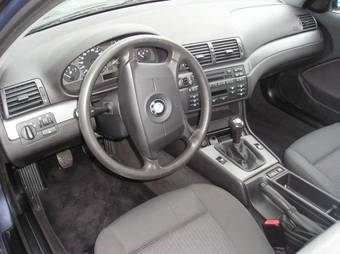 2004 BMW 3-Series Pictures