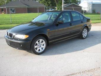 2004 BMW 3-Series Pictures