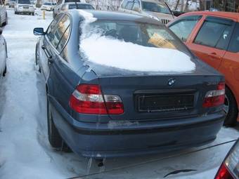 2004 BMW 3-Series Photos