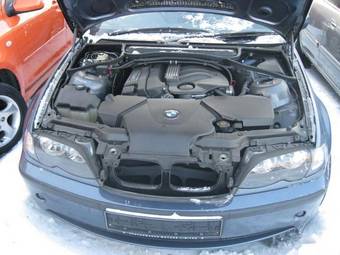2004 BMW 3-Series Pictures