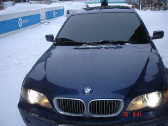 2004 BMW 3-Series Photos