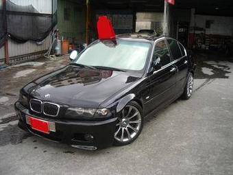 2004 BMW 3-Series Pictures