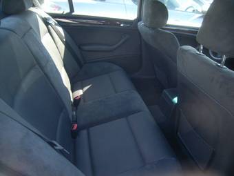 2004 BMW 3-Series Photos