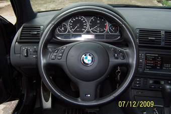 2004 BMW 3-Series Images