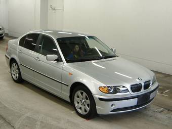 2004 BMW 3-Series Photos