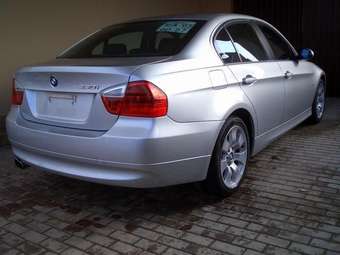 2005 BMW 3-Series Photos