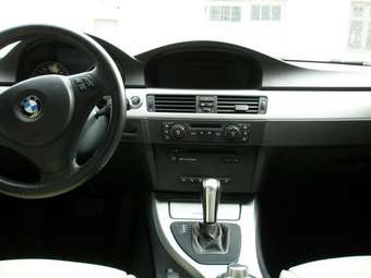 2005 BMW 3-Series Images