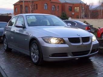 2005 BMW 3-Series Photos