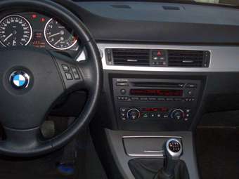 2005 BMW 3-Series Pics