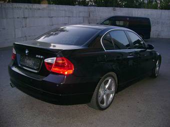 2005 BMW 3-Series Photos