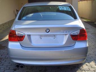 2005 BMW 3-Series Pictures