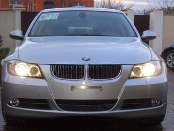 2005 BMW 3-Series Pics