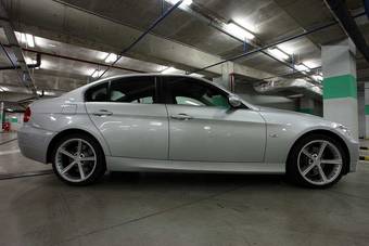 2005 BMW 3-Series Photos