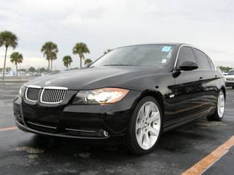 2005 BMW 3-Series Photos