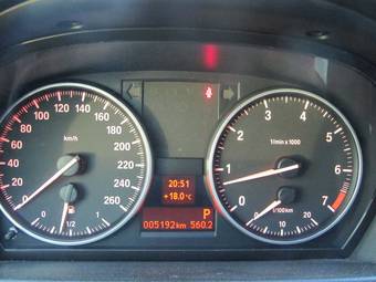 2010 BMW 3-Series Photos