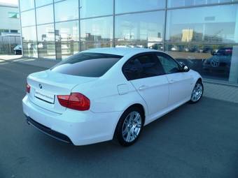 2010 BMW 3-Series Photos