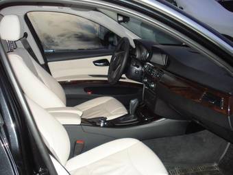 2011 BMW 3-Series Pictures