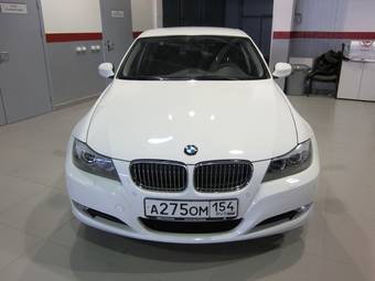 2011 BMW 3-Series Wallpapers
