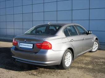 2011 BMW 3-Series Pictures
