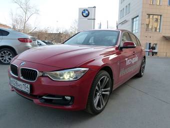 2011 BMW 3-Series Photos