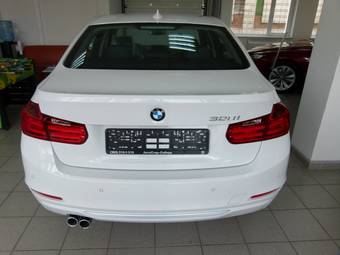 2012 BMW 3-Series Pictures