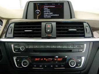 2012 BMW 3-Series Wallpapers