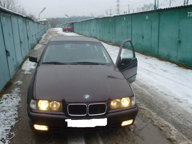 1993 BMW 318