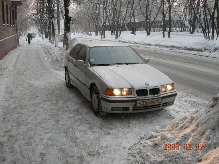 1991 BMW 318I